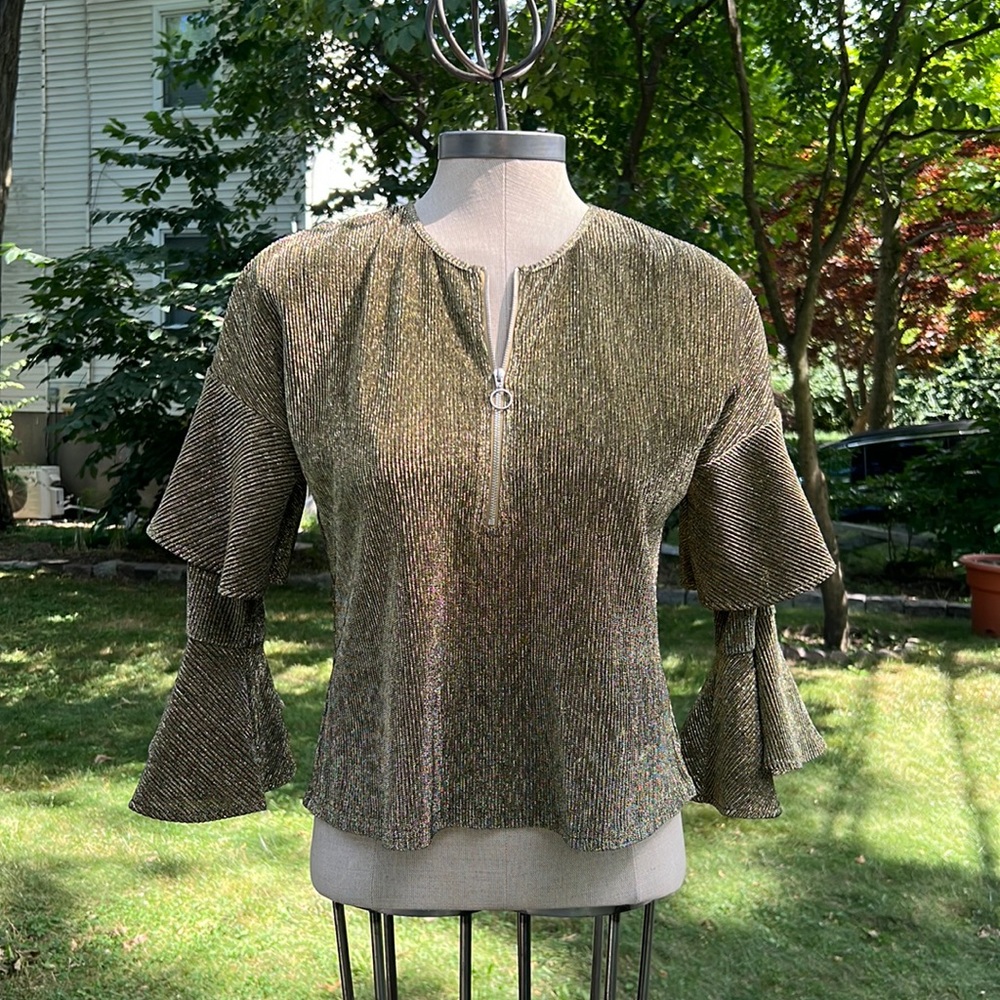 Gold bell sleeves dressy top